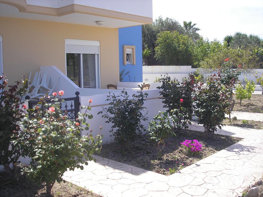 Nephele Apartments Фалираки Екстериор снимка