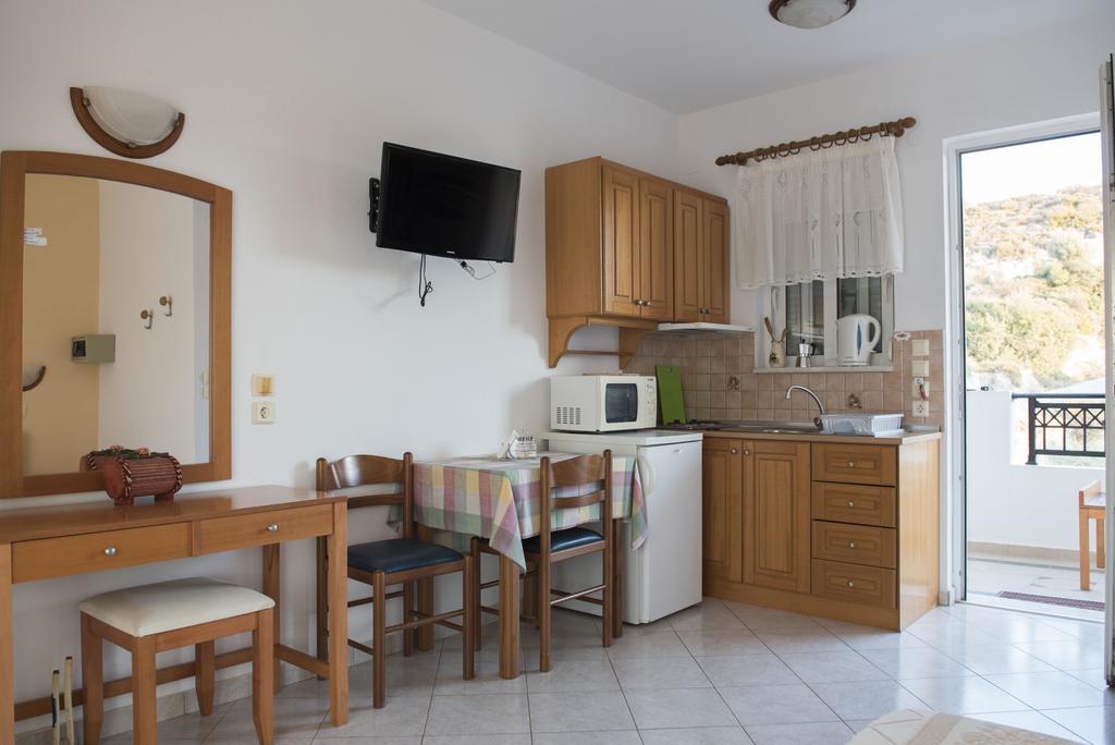 Nephele Apartments Фалираки Екстериор снимка