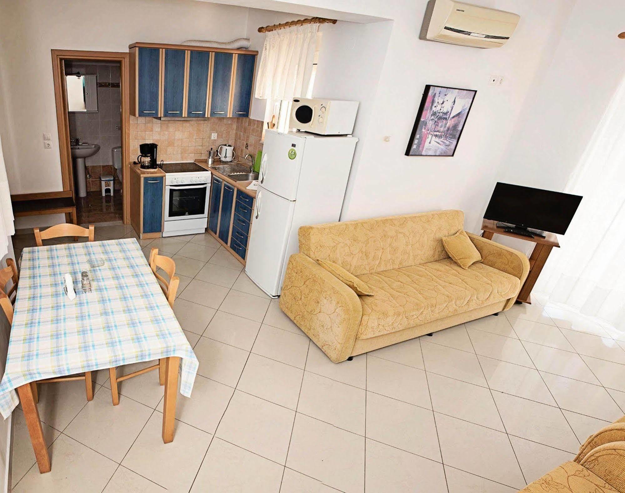 Nephele Apartments Фалираки Екстериор снимка
