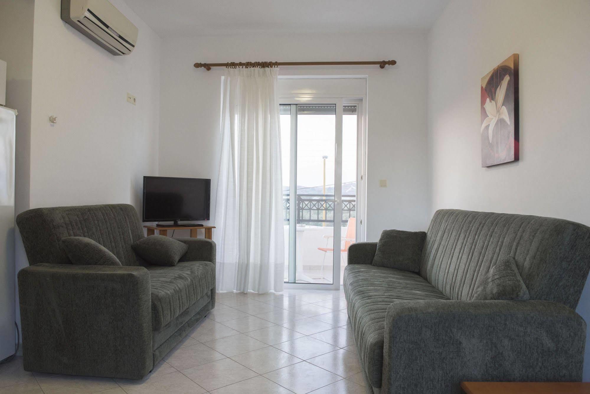 Nephele Apartments Фалираки Екстериор снимка