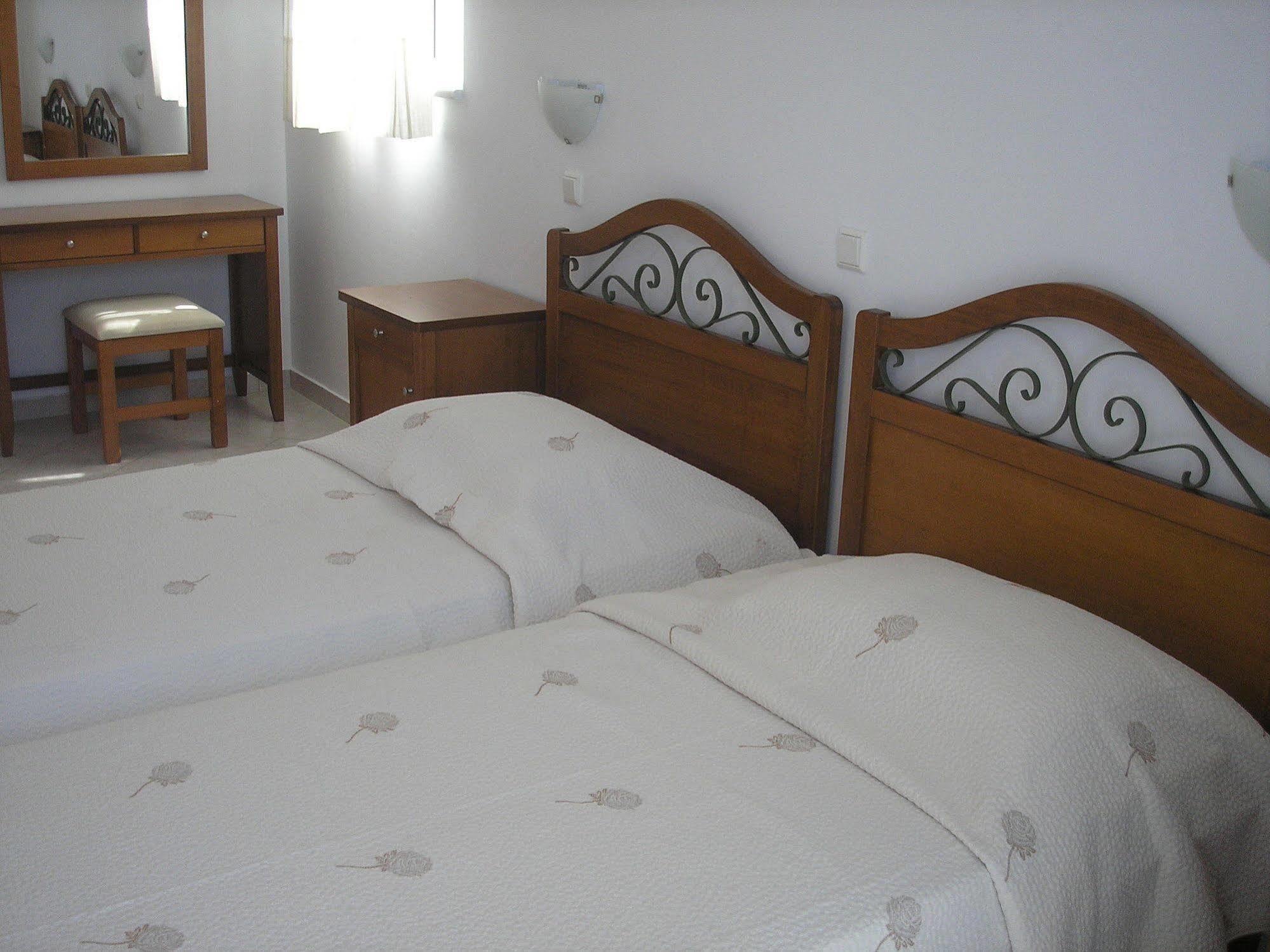 Nephele Apartments Фалираки Екстериор снимка
