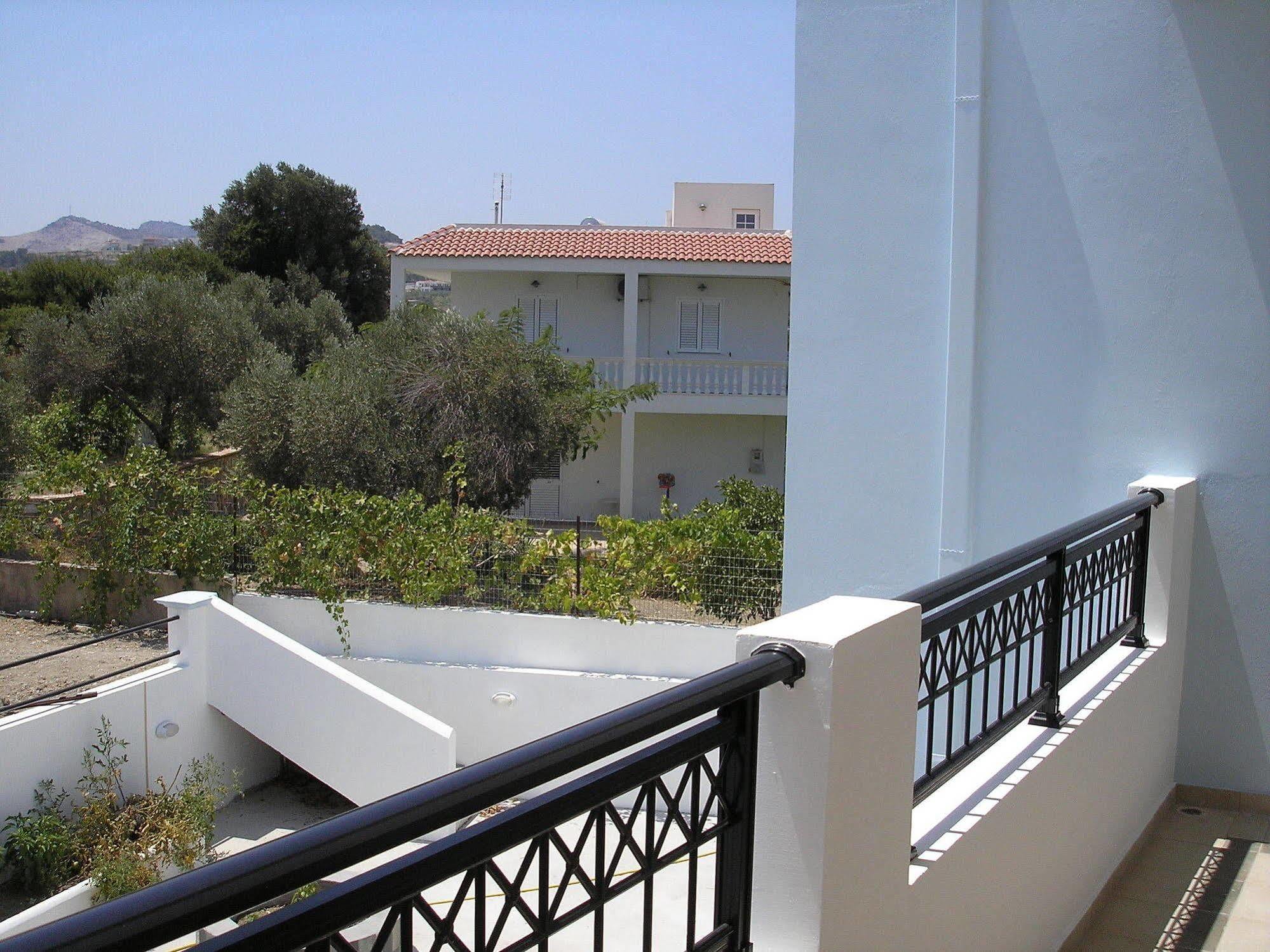 Nephele Apartments Фалираки Екстериор снимка