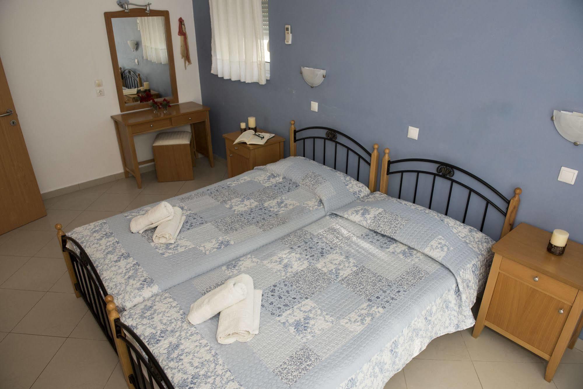Nephele Apartments Фалираки Екстериор снимка