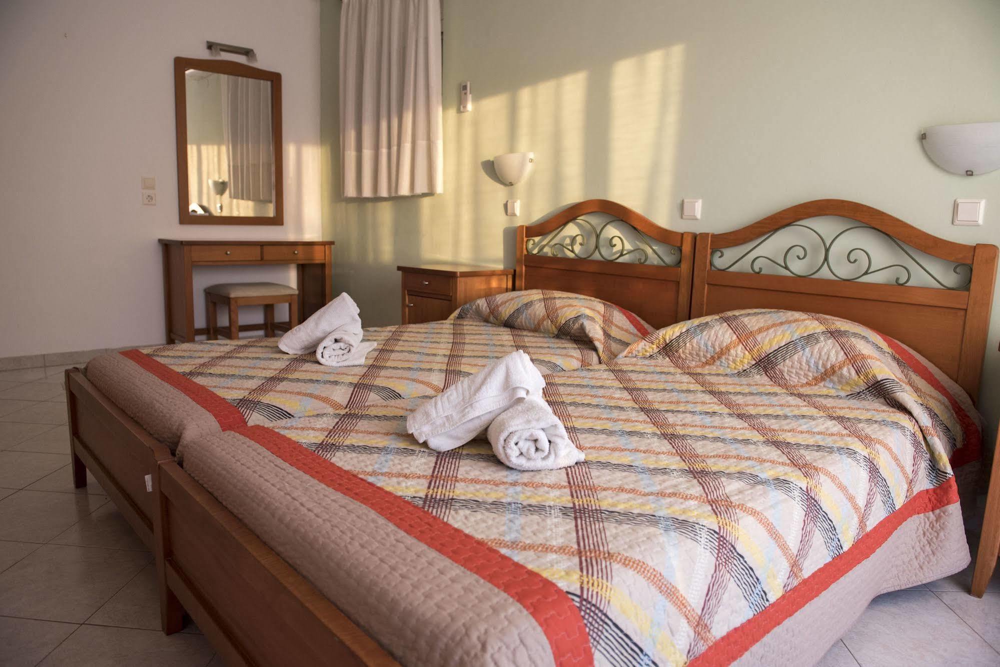 Nephele Apartments Фалираки Екстериор снимка